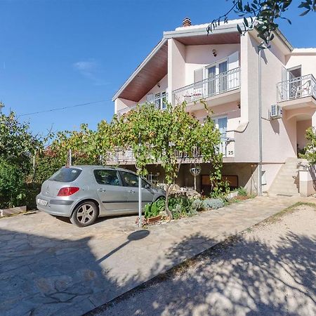 Apartment And Rooms Ema Vodice Exteriér fotografie